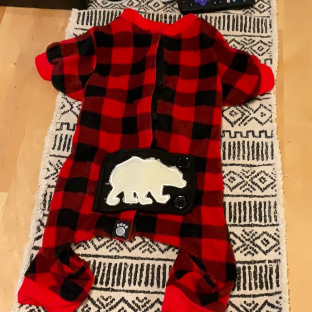 Frenchie or other breed wear size medium buffalo plaid